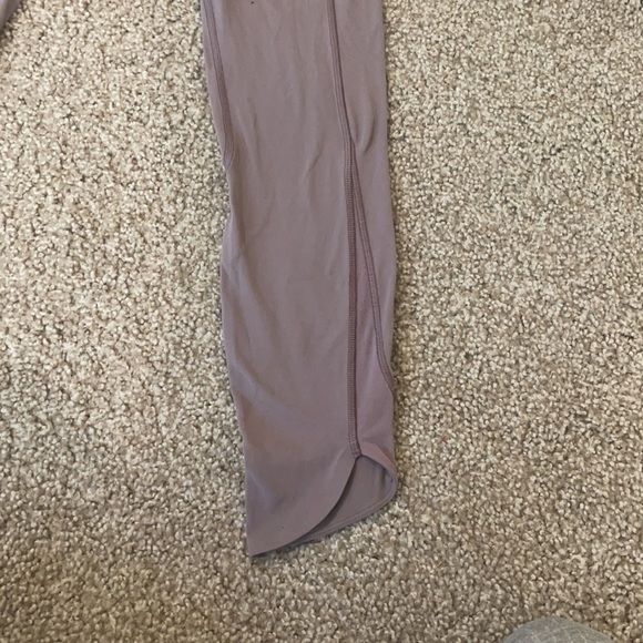 Lululemon Align Tulip 7/8 Leggings - Picture 6 of 6